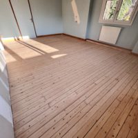 parquet poncé et huilé avec une huile de marque Rubio et de référence Smoke 5%