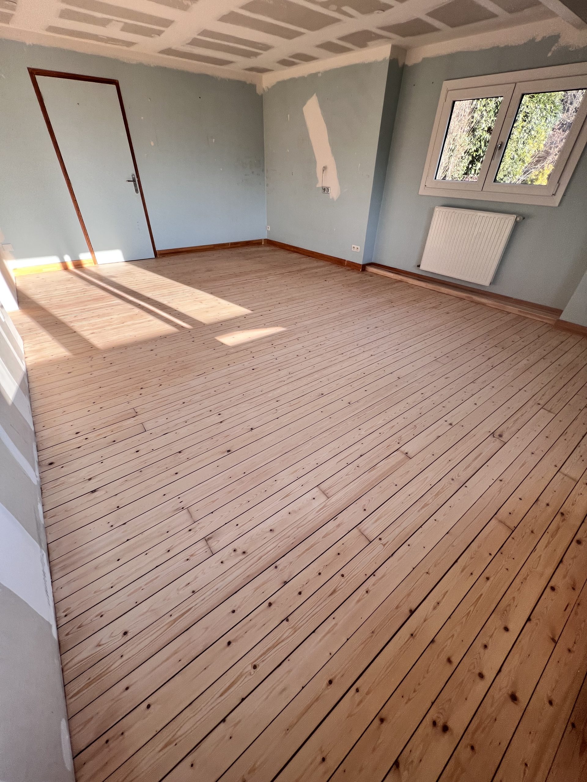 Rev tement De Sol Atelier AUB OIS Menuisier Agenceur